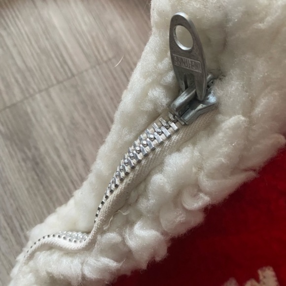 Vintage 1970’s SUZIE Christmas Holiday bag sack with zipper. 20” x 18”. EEUC. - Picture 3 of 5